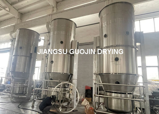 दक्षता 1800mm Granulator 750kg अधिकतम क्षमता 1500L वॉल्यूम और 45 Kw प्रशंसक शक्ति के साथ